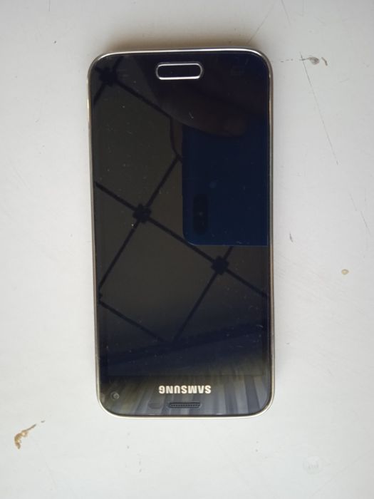 Самсунг Гелексі s5 mini, модель SM-G800F.