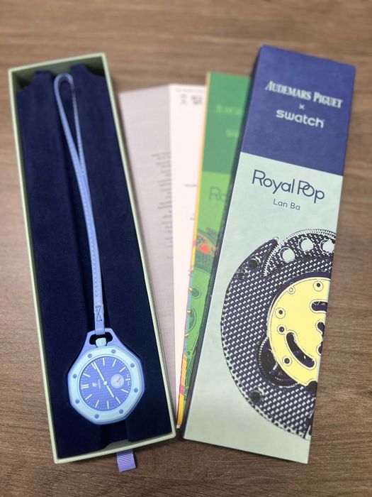 Kultowy Royal Pop Lan Ba – biokeramika, niebieski tapisserie z lumą