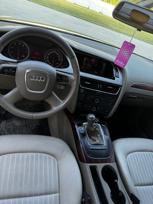 Продам AUDI A4 B8 1.8 бензин 2008р audi a4 b8