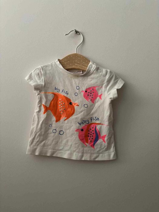 Bluzka Coccodrillo r. 68 cm biała nadruk t-shirt krótki rękaw zapinana