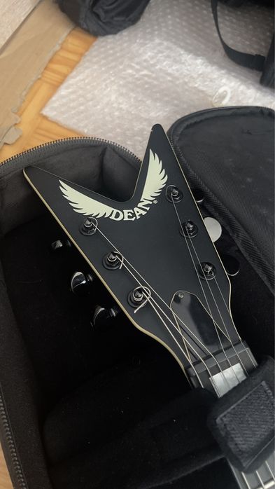 Dean V Stealth Black Satin korea