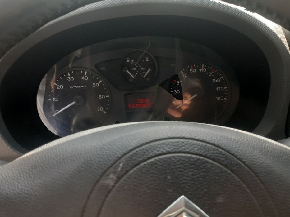 Продам сітроен берлінго 2008року 1,6 h di