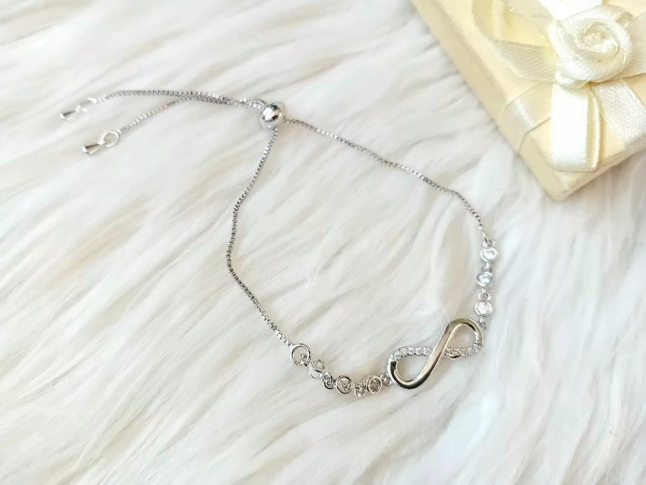 Nowa srebrna próby 925 bransoletka nieskończoność