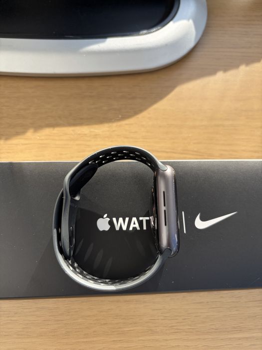 Apple watch Nike SE 44mm Space Gray
