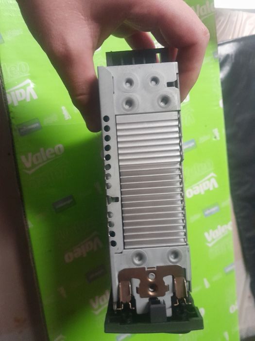 Rádio automóvel excelente