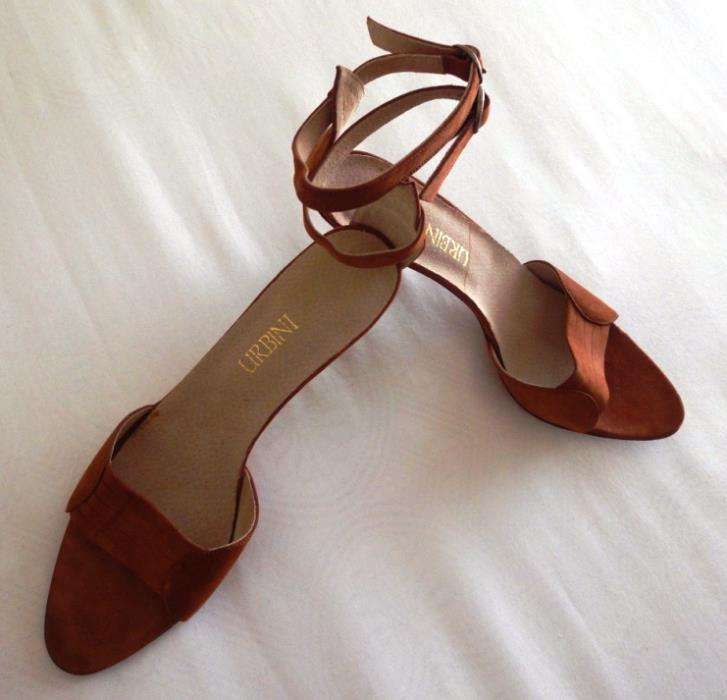 Sandálias tom "nude" NOVAS