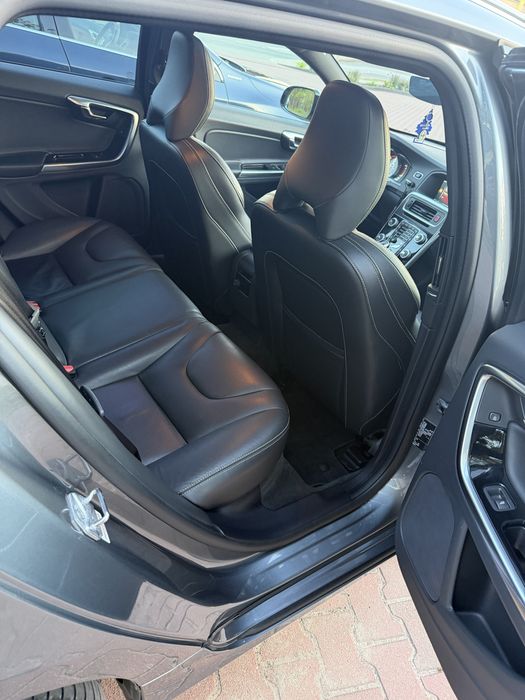 Volvo  V60 D6 Kombi , Bardzo zadbany