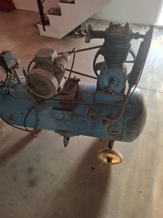 Compressor  motor eletrico avariado