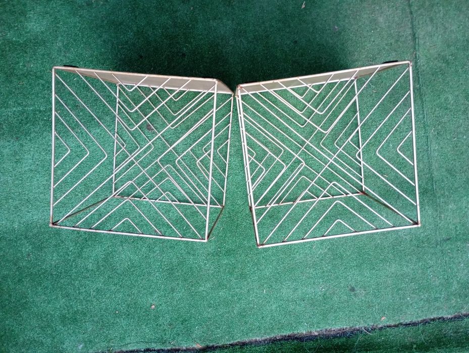 Złoty metalowy koszyk lub organizer, wkład do kallax 29 x 29 x 29cm