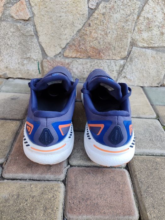 Кроссовки Brooks Adrenaline GTS 44 / 45