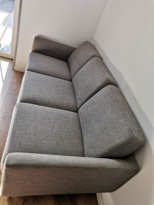 Sofá de Três Lugares