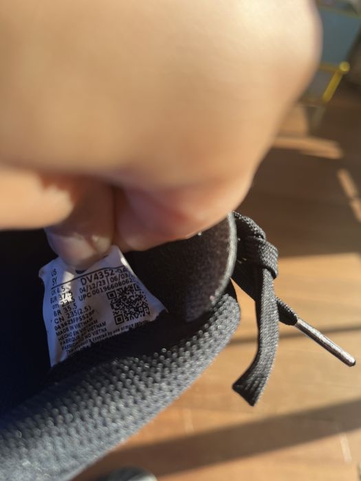 Chuteiras criança Tam 37,5 (como novas)