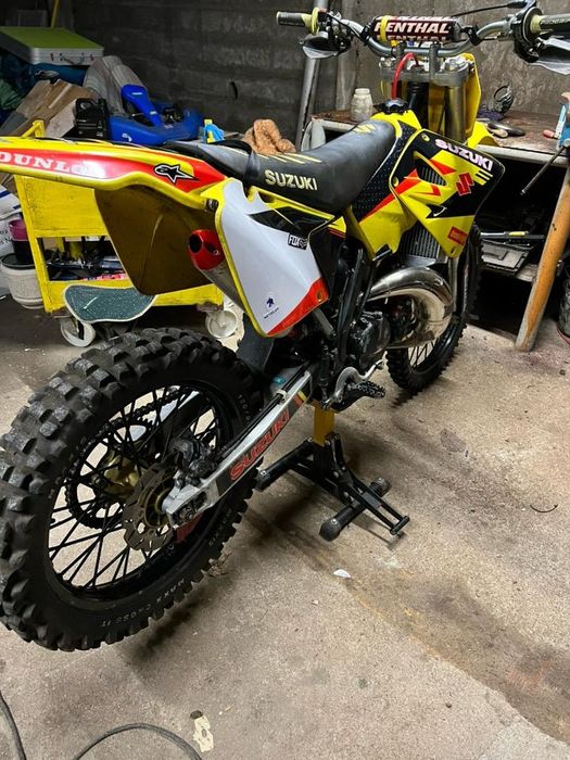 Susuki rm 2.5 Negociável!