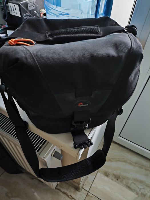 Фото Сумка Stealth Reporter D200 AW