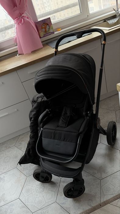 Коляска Carrello Epica 2в1