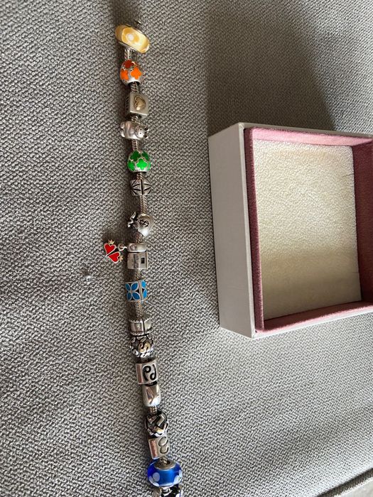 Pulseira Pandora original-vendo a peça