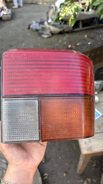 Правий задній поворот vw t4