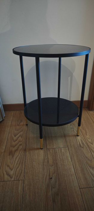 Mesa de centro + mesas de cabeceira ikea