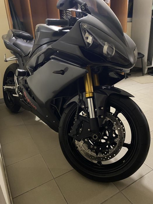 Продам ямаху R 1