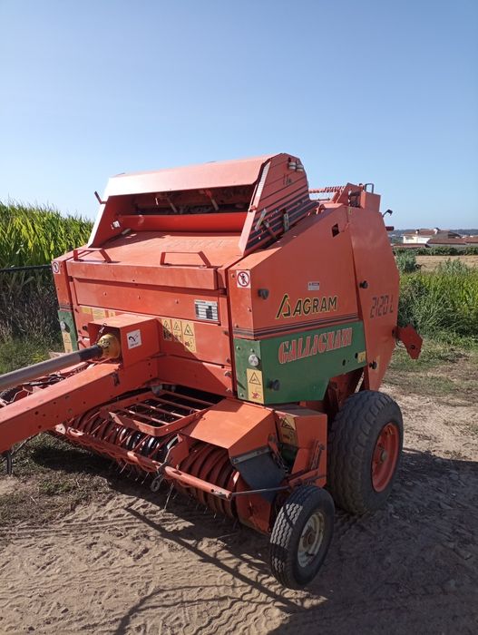 Enfardadeira de rolos gallignani