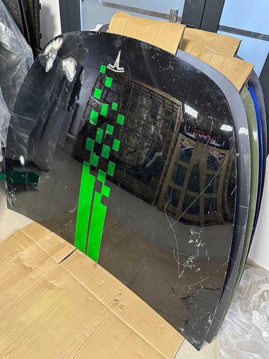 Капот Tesla MY 2020-2025