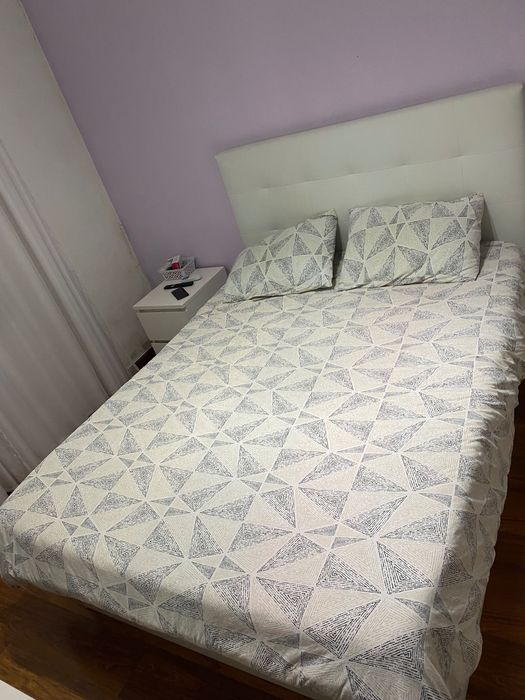 Cama casal summier 1.50 x 1.90
