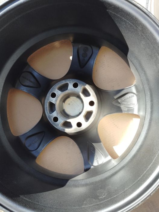 Dezent 5x114.3 17x7.5 Suzuki Kia Hunday Honda