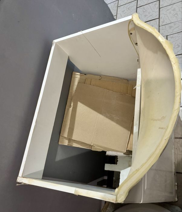 Мармурова столешня+акриловий карніз  під умивальник Іспанія SANGRA