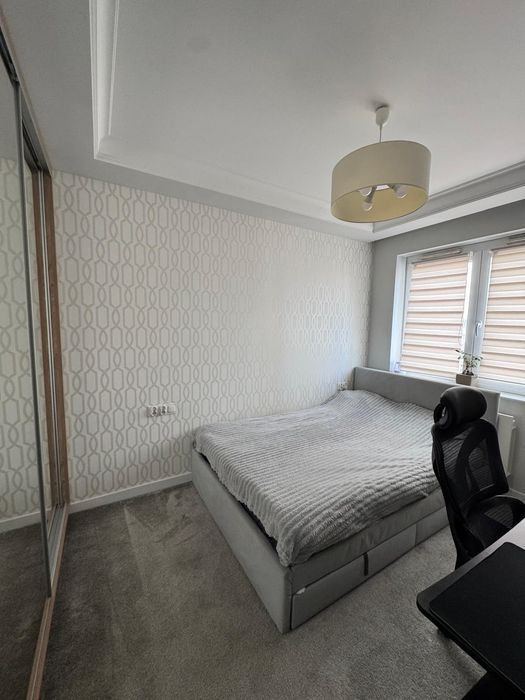 2-pok/OlimpiaPort/Magellana/balkon/parking - View 4