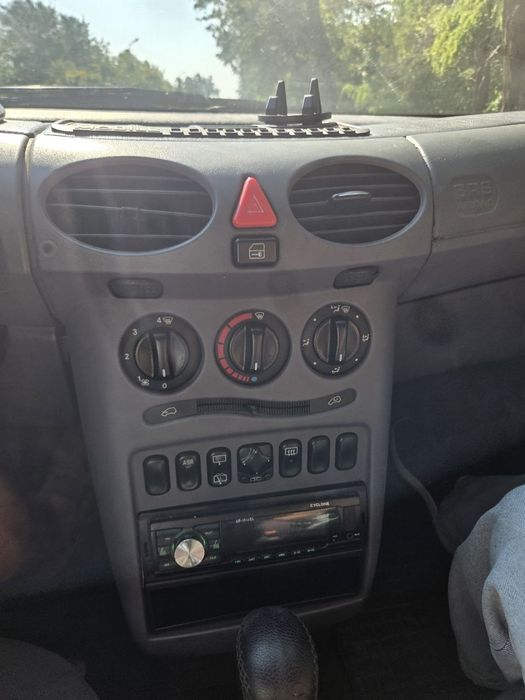 Mercedes A140 w168