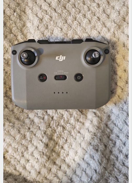 Dron DJI Mini 2 SE Combo