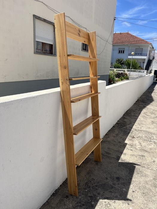 Movel de encostar