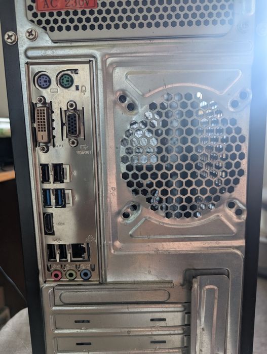 Надійний ПК для роботи та навчання • Intel Core i3-4160 / 8GB DDR3 / ASUS B85M