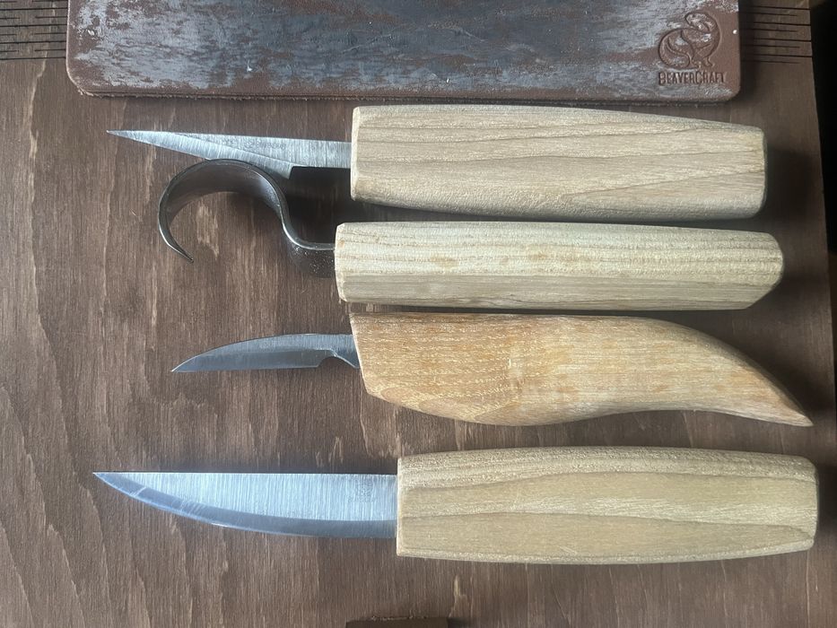 Conjunto de Entalhe em Madeira Beavercraft