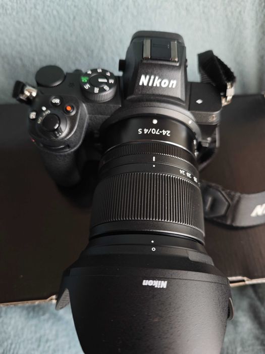 Nikon Z5 + 24-70 f:4 S