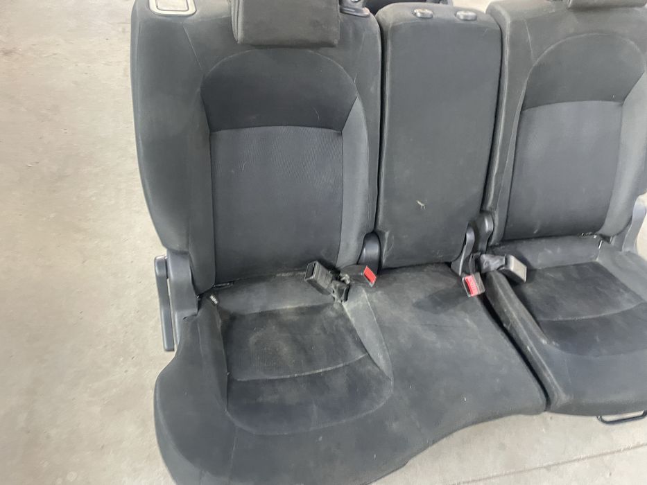 Сидіння Nissan Qashqai j10+2 другий третій ряд сідушки Кашкай +2