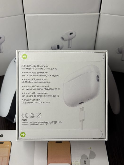 Apple AirPods Pro 2 Gen - навушники з шумозаглушенням та режимом просторового аудіо