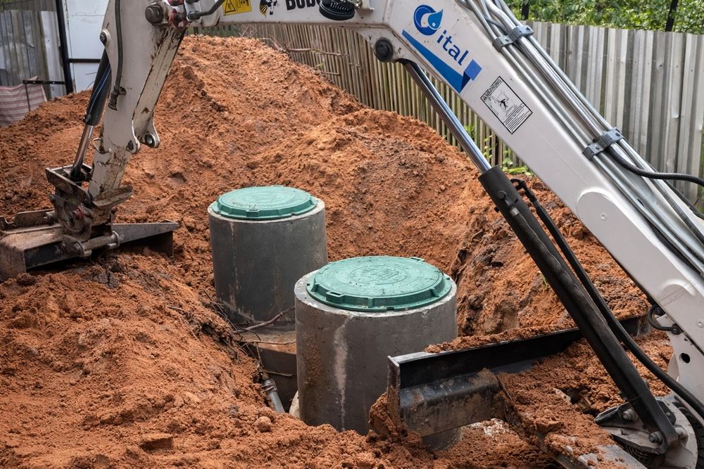 Копка септика під ключ. Каналізація с бетонних кілець. Виробник