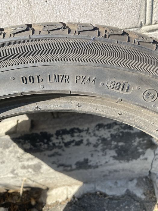 Продам шини Uniroyal r17 225/45