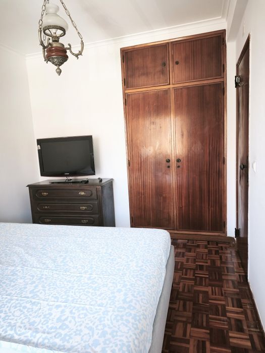 Arrendo quarto são domingos de rana