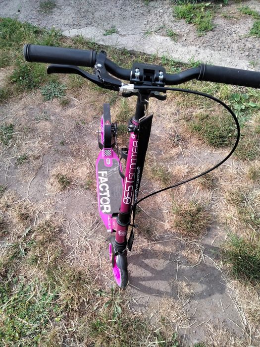 Самокат для дівчаток