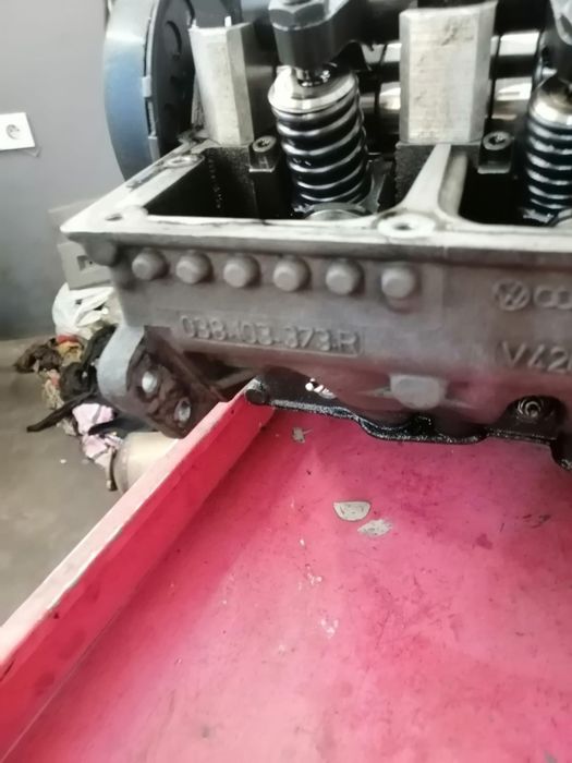 Głowica  golf5 seat Leon audi a3