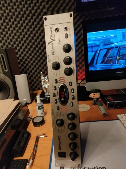Behringer Bass V-Amp Pro
