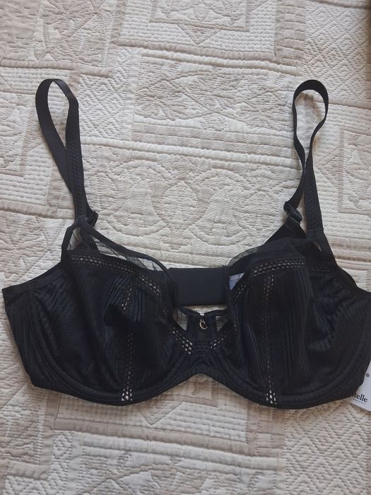 Biustonosz Chantelle Chic Essentiale 80F