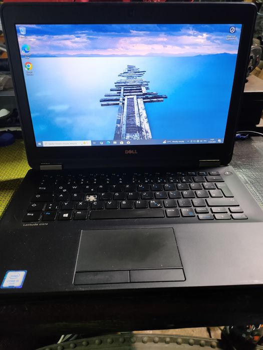 Ноутбук Dell latitude e7270