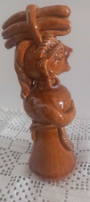 Escultura da ceramista Júlia Ramalho (Vendida)