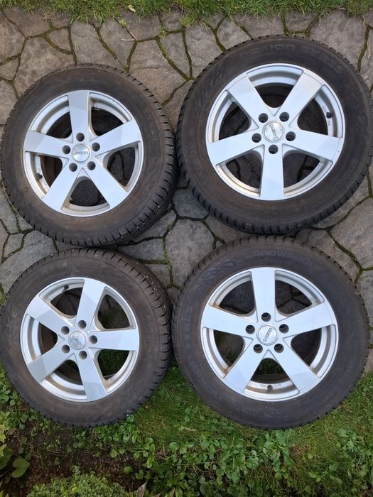 Koła 16" do Sharan/Alhambra Nokian Tyres Zimowe  205/60r16 jak nowe.