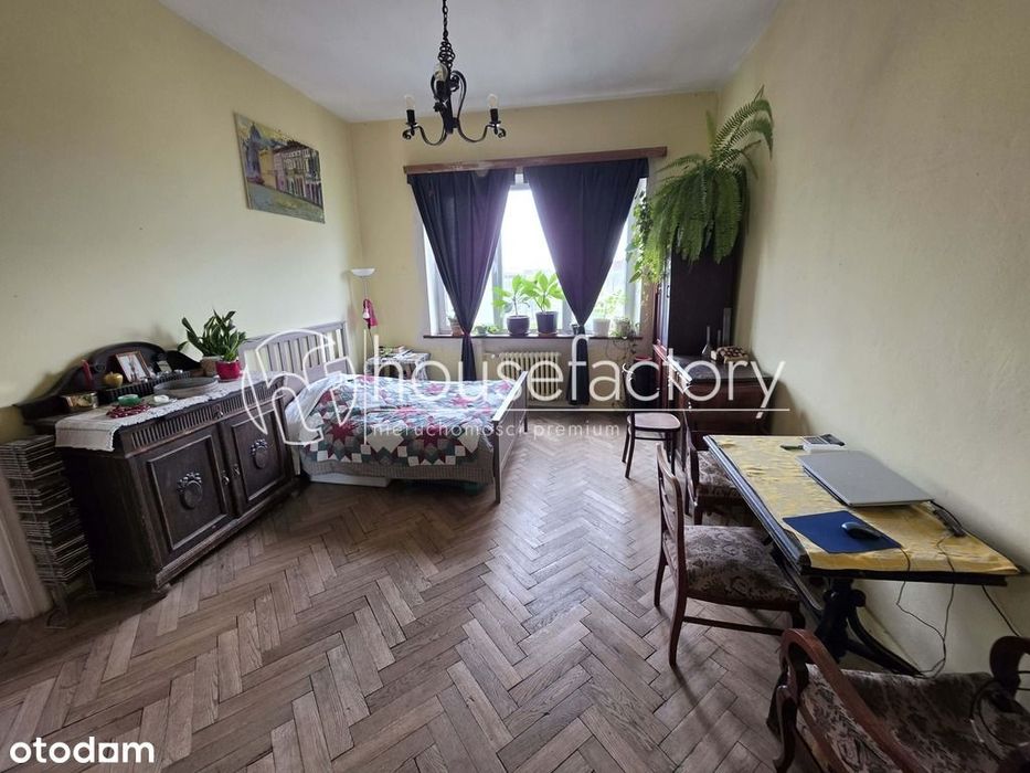 87 m^2 w Modernistyczna Kamienicy z Windą