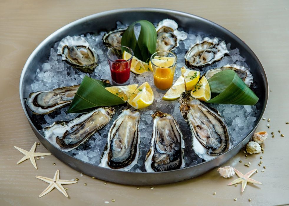 Живі устриці Фін де Клер, розміри №1, №2, №3 (ціна за 1 штучку)