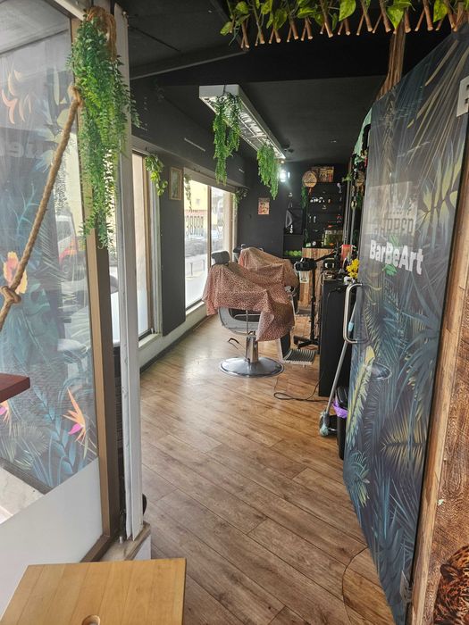 Trespasse de barbearia/bar em santo amaro de oeiras